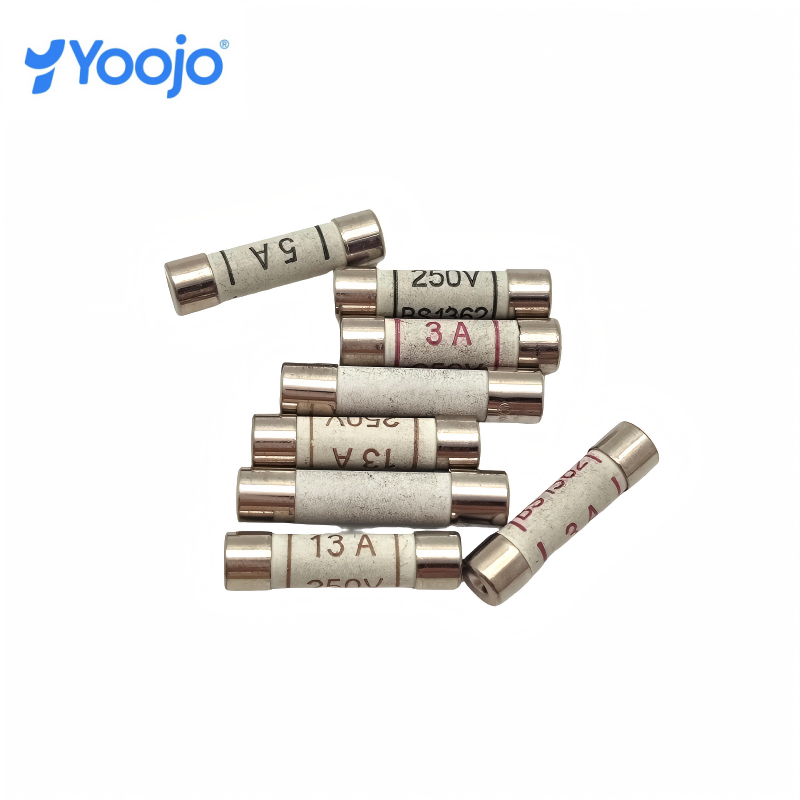 High Temp Resistant Heavy-Duty DC Ceramic Thermal Fuse & PV Fuse Holder 
